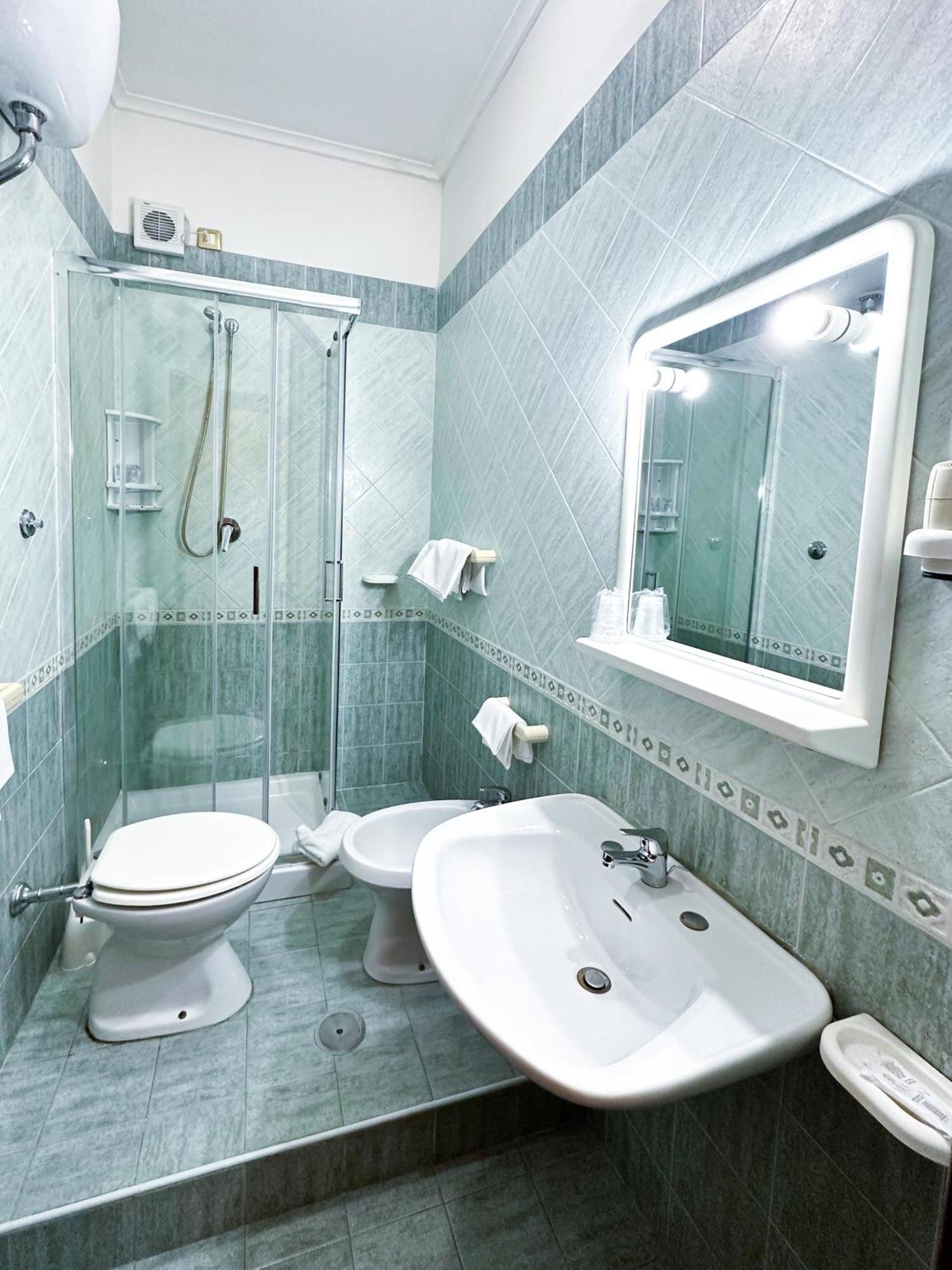 Hotel Europa Понтеканьяно Экстерьер фото